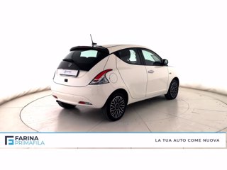 LANCIA Ypsilon 1.0 firefly hybrid platino s&s 70cv