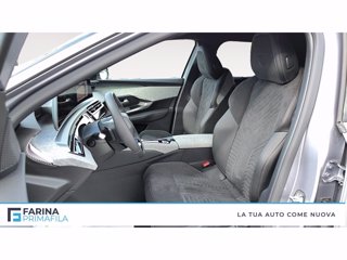 PEUGEOT 5008 1.2 hybrid gt 145cv 7p.ti e-dcs6