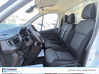 RENAULT Trafic t27 2.0 dci 150cv energy l1h1 start my23